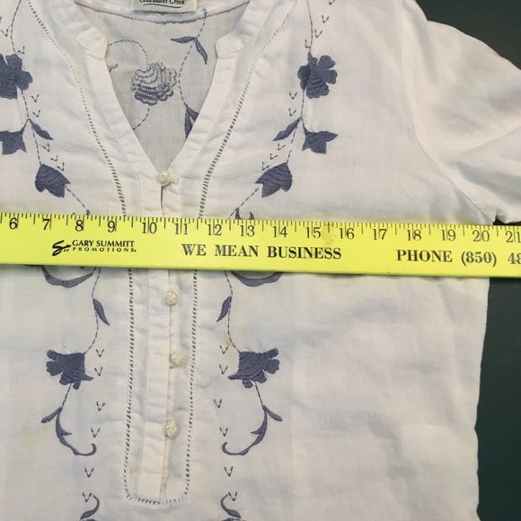 embroidered white linen blouse - Picture 8 of 9